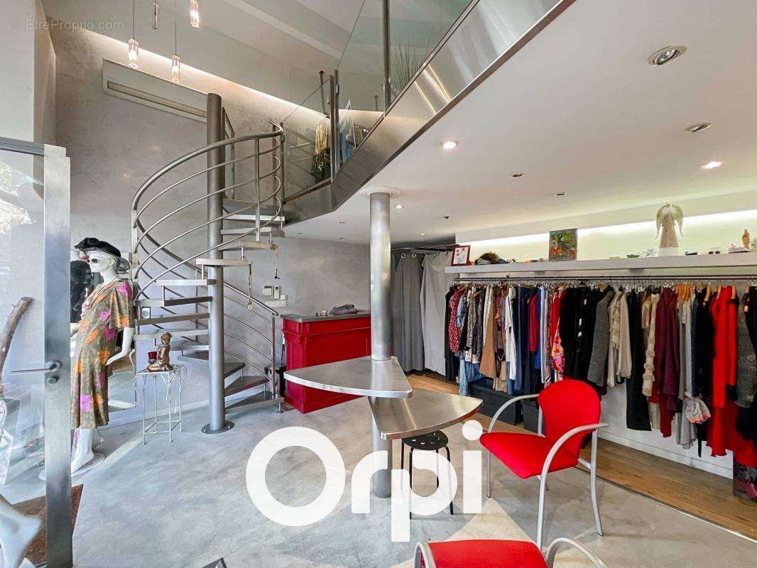 Commerce à MARSEILLE-13E