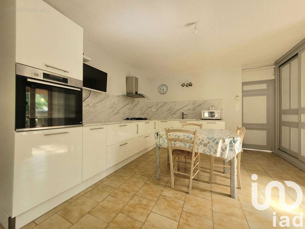 Maison 102 m² à Maizilly  - photo 2