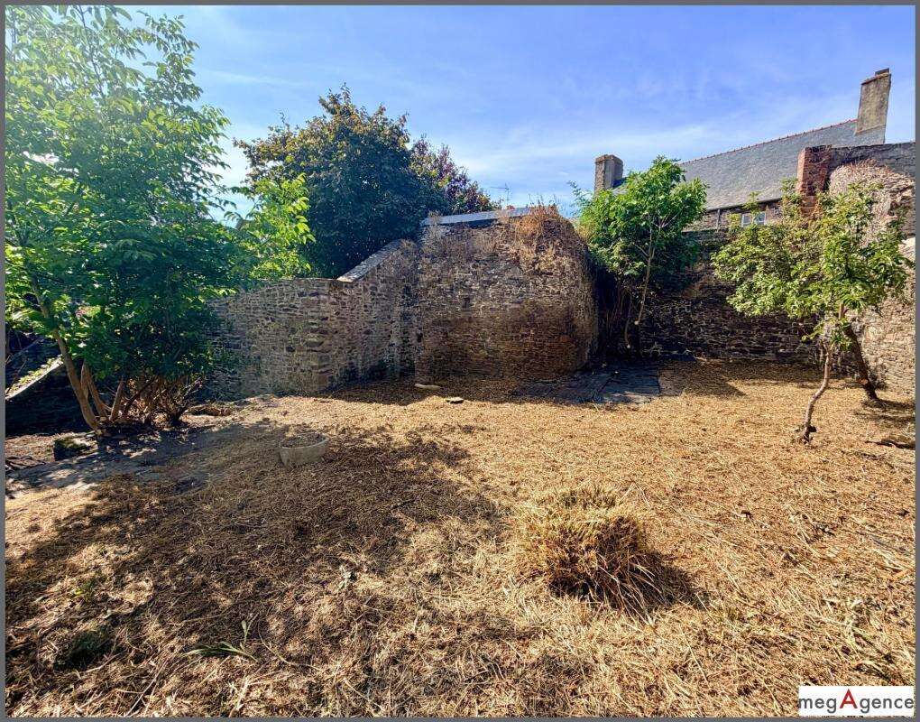 Duplex de caractère en plein centre ville avec son jardin de 186 m2 - photo 13