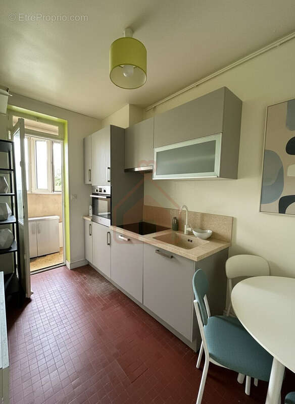 Appartement à IVRY-SUR-SEINE