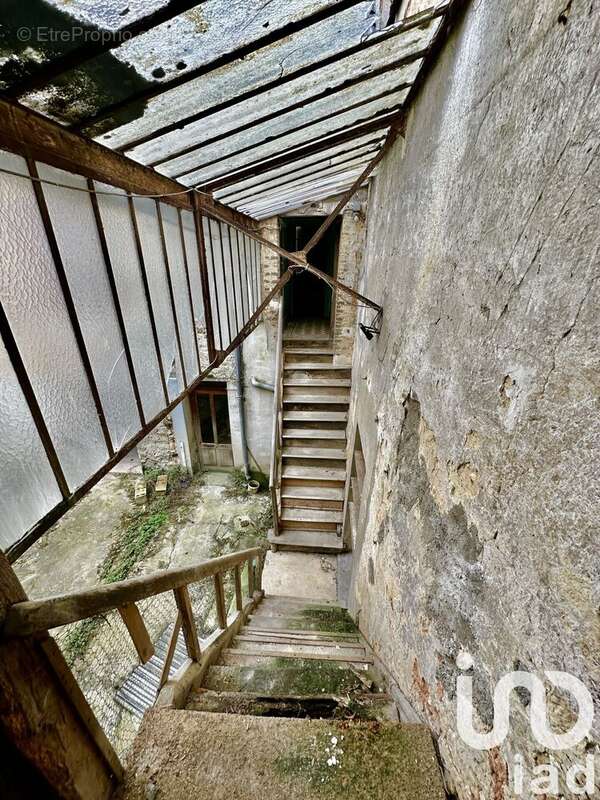 Photo 9 - Maison à VILLENEUVE-L&#039;ARCHEVEQUE