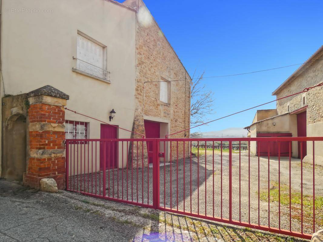 Appartement à SABRAN