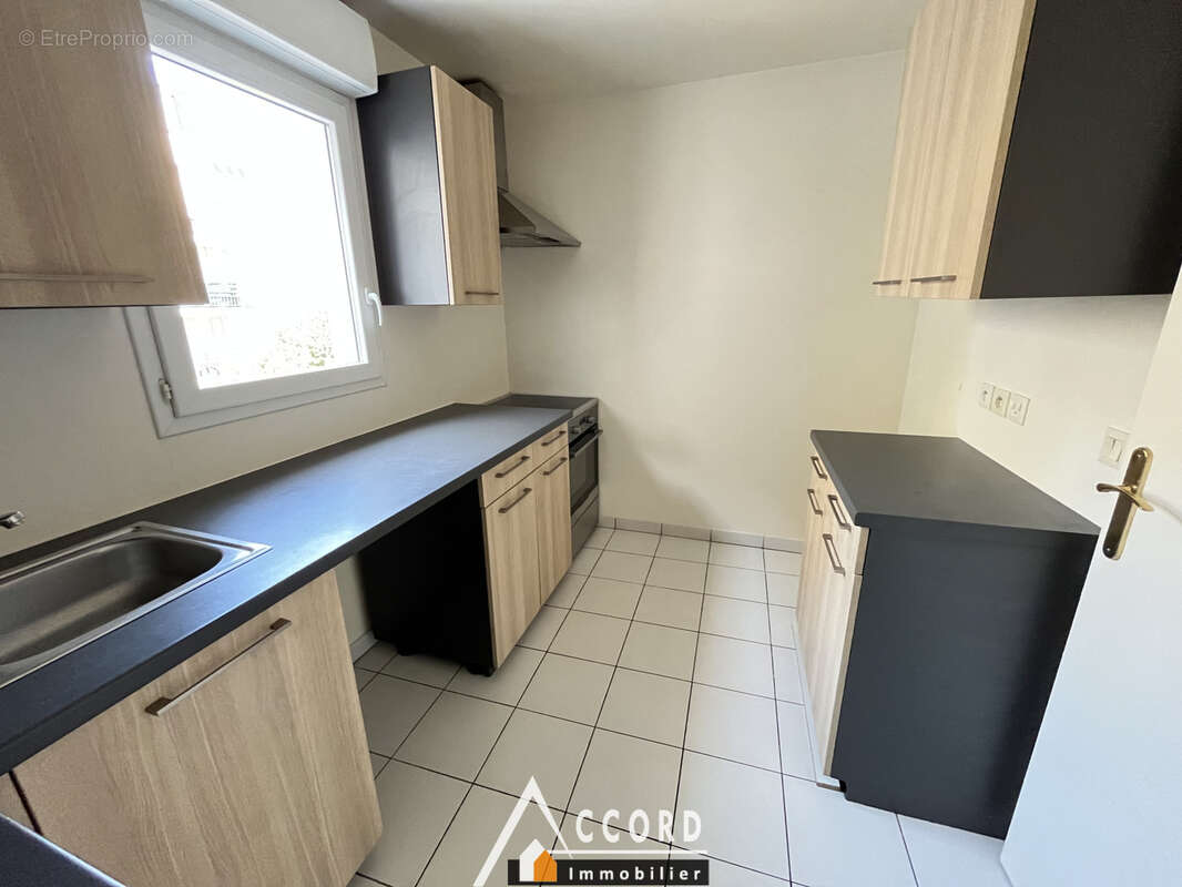 Appartement à SARTROUVILLE