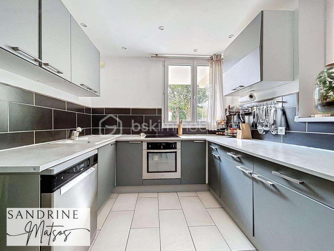 Appartement à CHARVIEU-CHAVAGNEUX