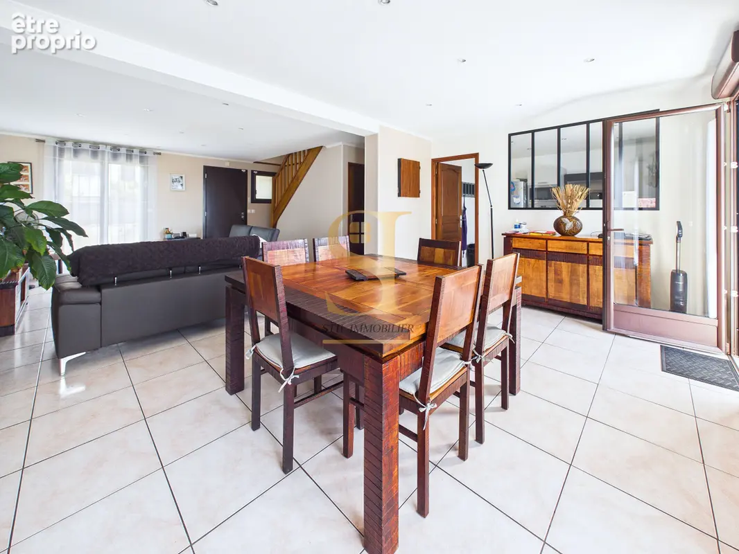 Maison 5 pièces 93 m² à vendre à Crosne (91560) - photo 3