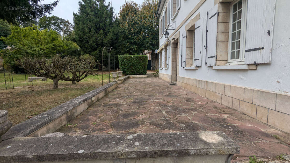 Maison à HEUDREVILLE-SUR-EURE