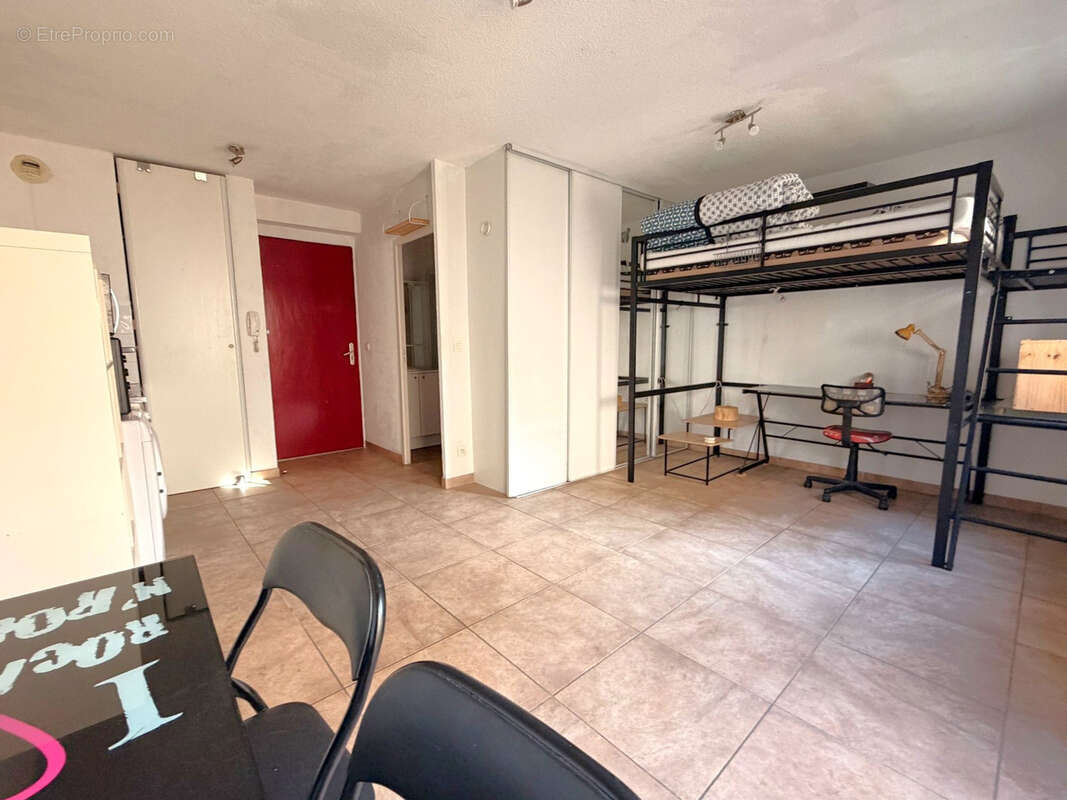 Appartement à NIMES