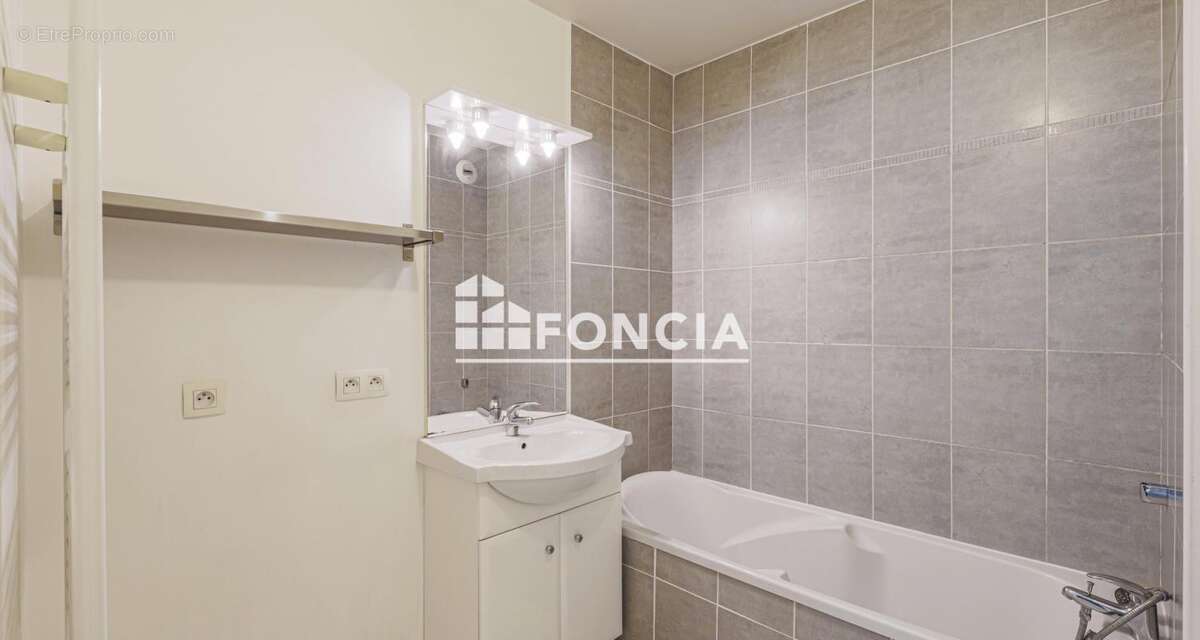  EXCLUSIVITÉ – Bel Appartement T2 de 52 m² avec Grand Extérieur Privatif – Meylan (38240) - photo 12