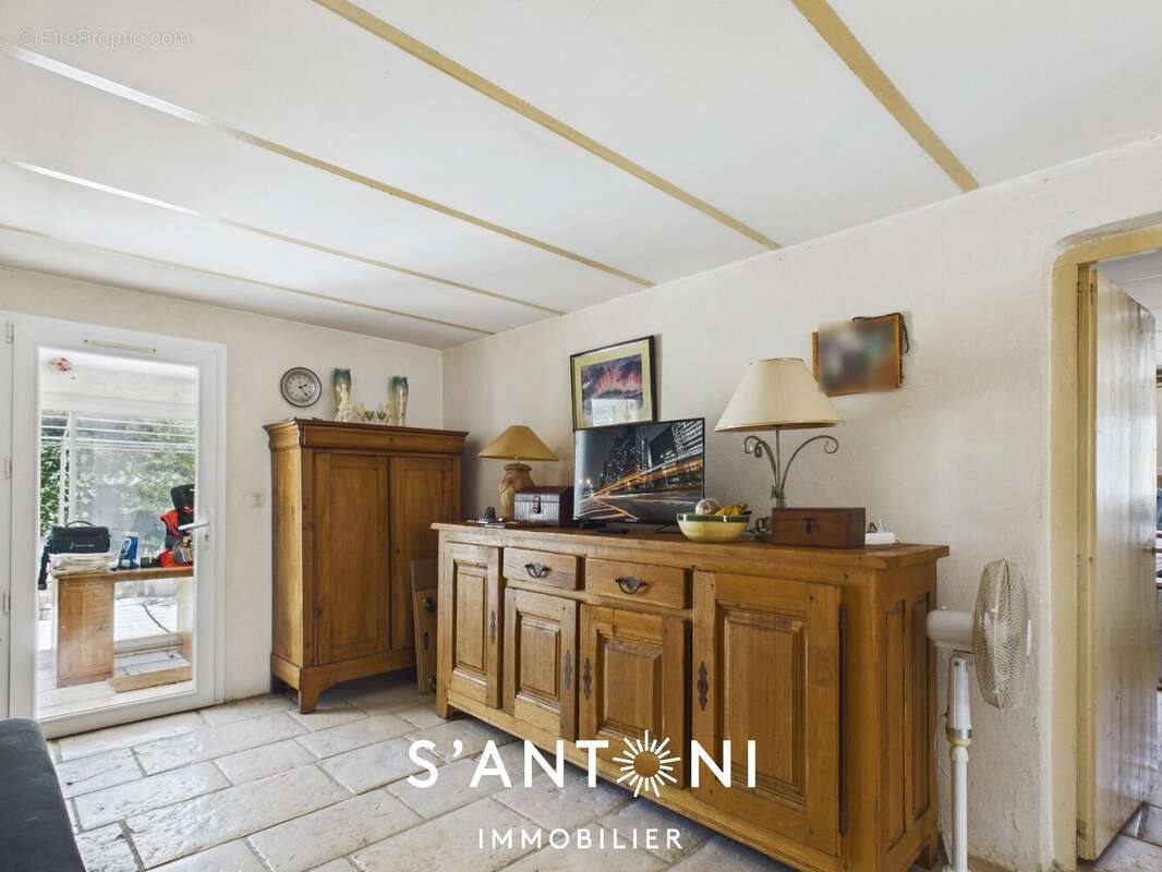 Maison à BESSAN