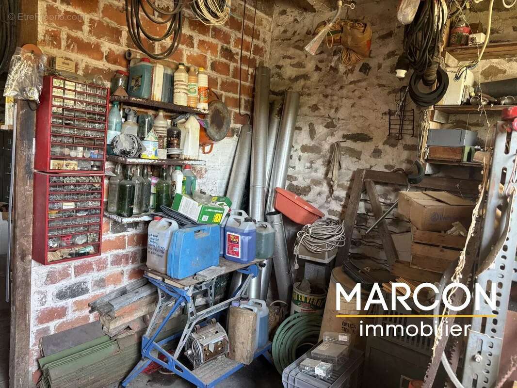 Maison à SAINT-GEORGES-LES-LANDES