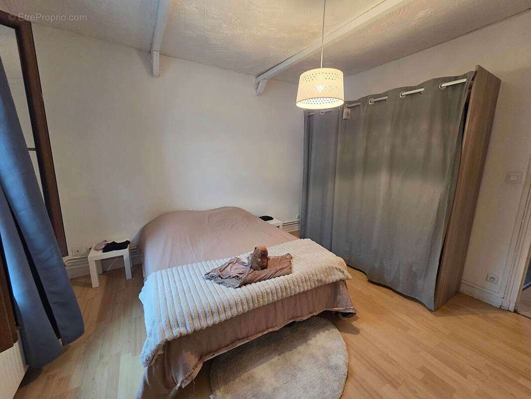 Maison à SAINT-QUENTIN