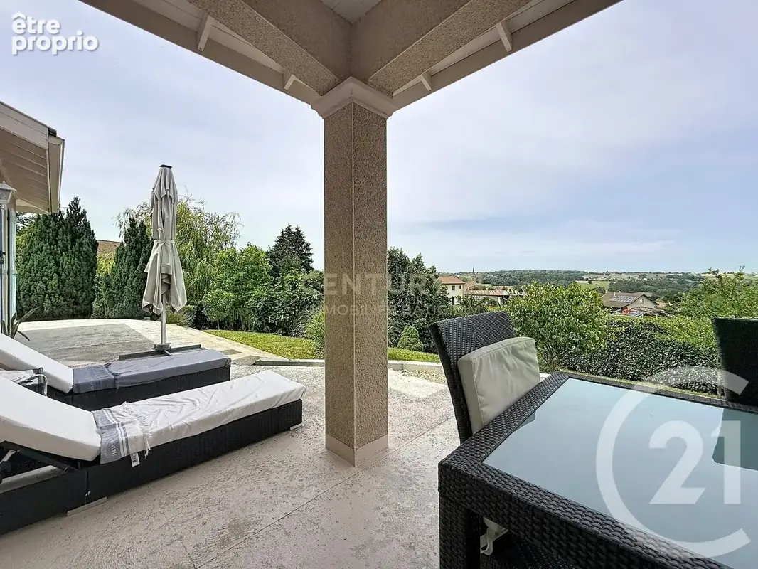 Maison 5 pièces 147 m² à vendre à Bourgoin-Jallieu (38300) - photo 10
