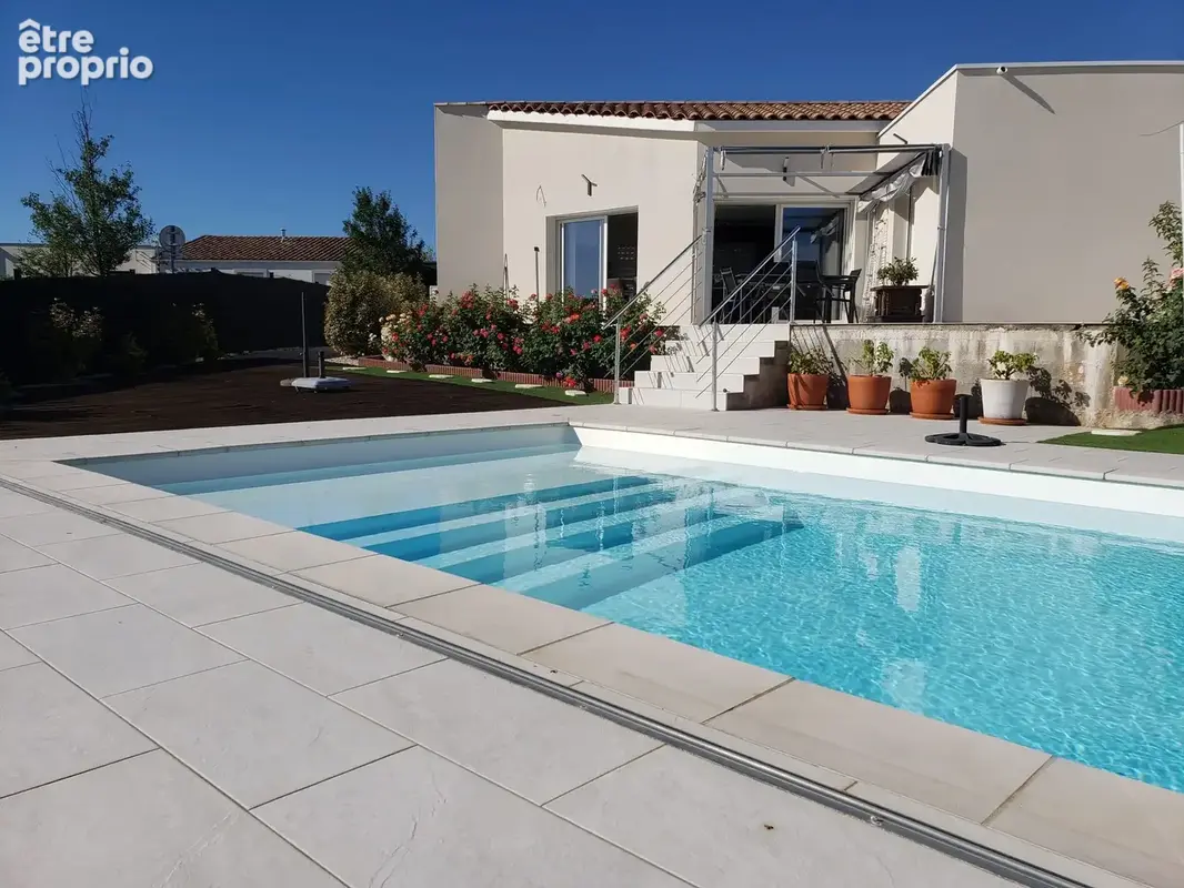 Maison à SAINT-THIBERY