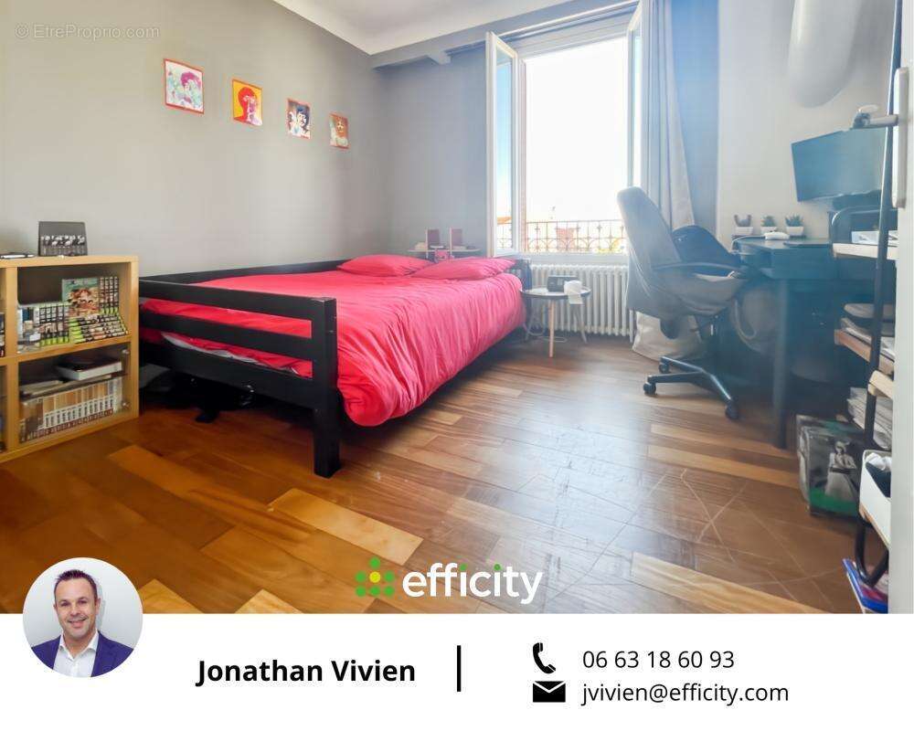 Maison à NANTERRE