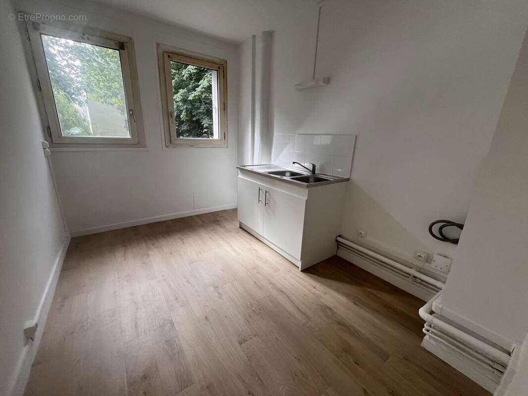 Appartement à THIAIS