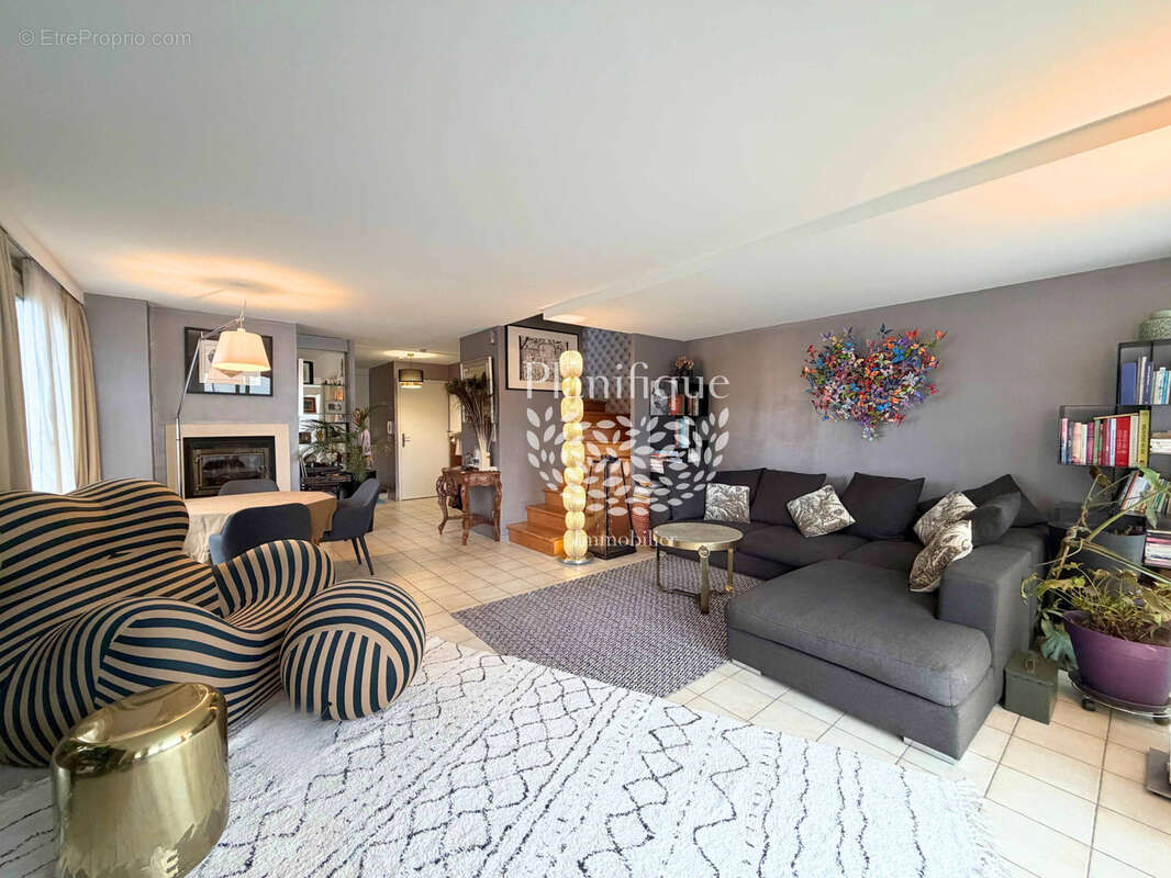 Appartement à FERNEY-VOLTAIRE