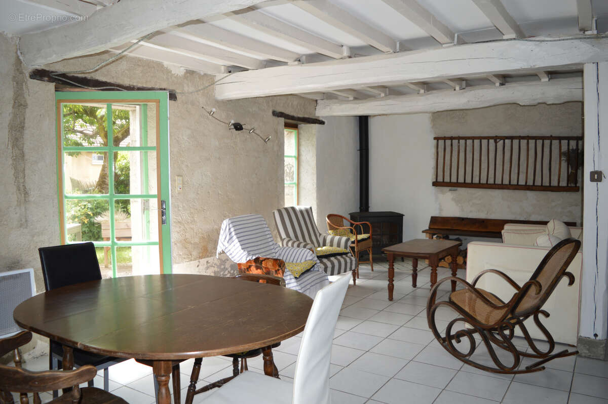 Maison à ARFEUILLES