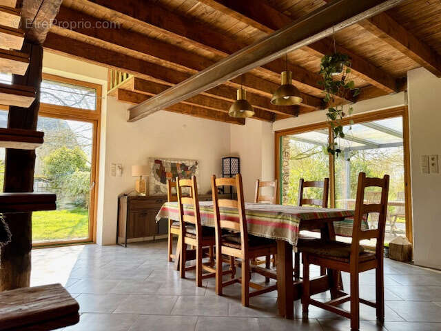 Maison à ISSE