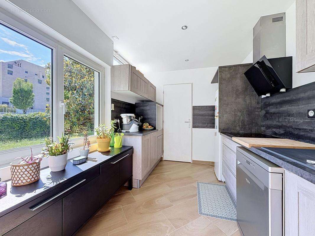 Appartement à CALUIRE-ET-CUIRE