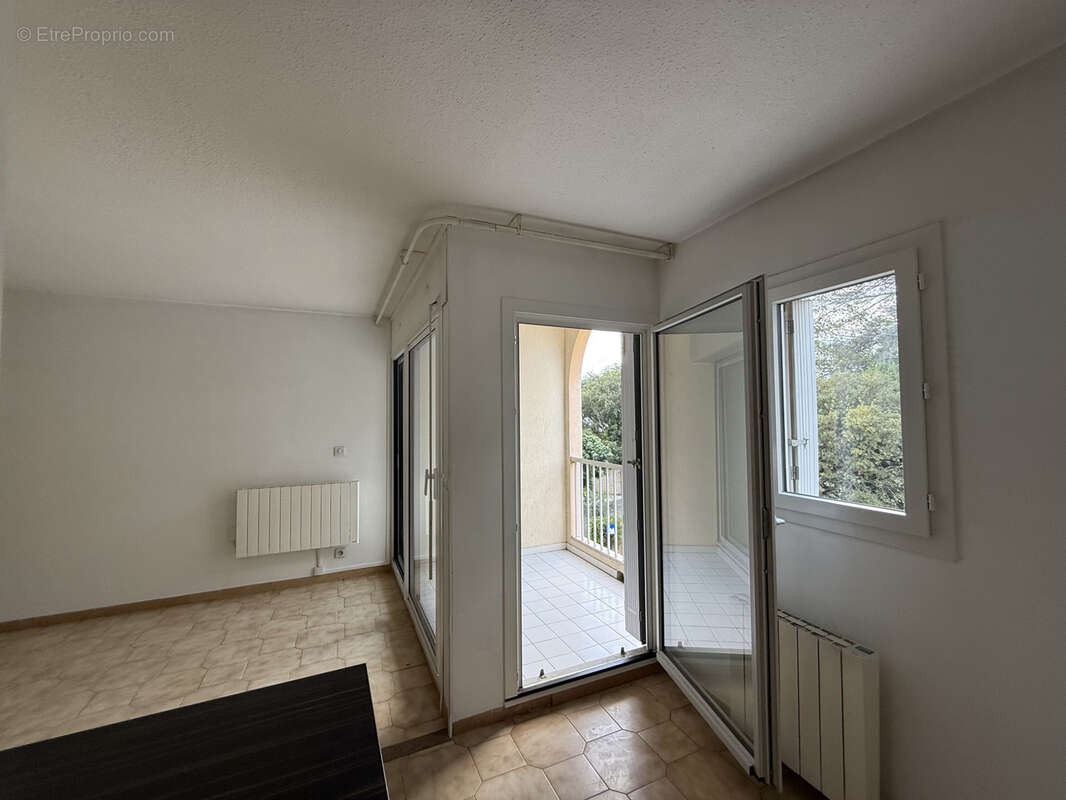 Appartement t3 proche jardins de la fontaine - photo 12