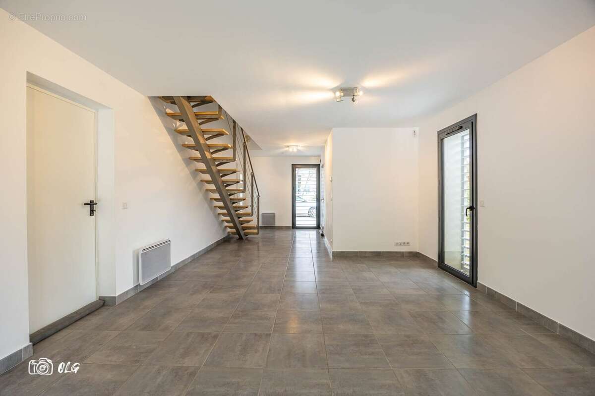 Maison à COMBAILLAUX