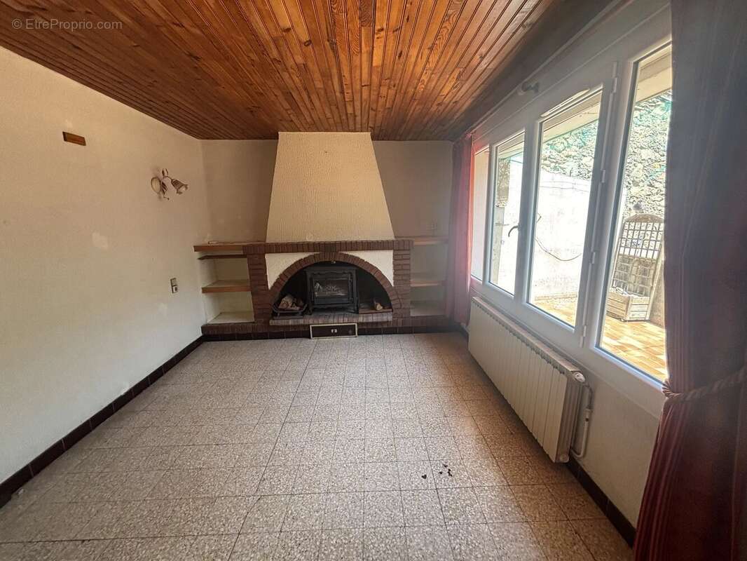 Sallèles d'aude - maison de village  avec garage - photo 11