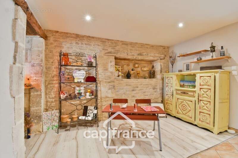 Maison à vendre 5 pièces ASNIERES LA GIRAUD (17) avec jardin, dépendances et garage - photo 13