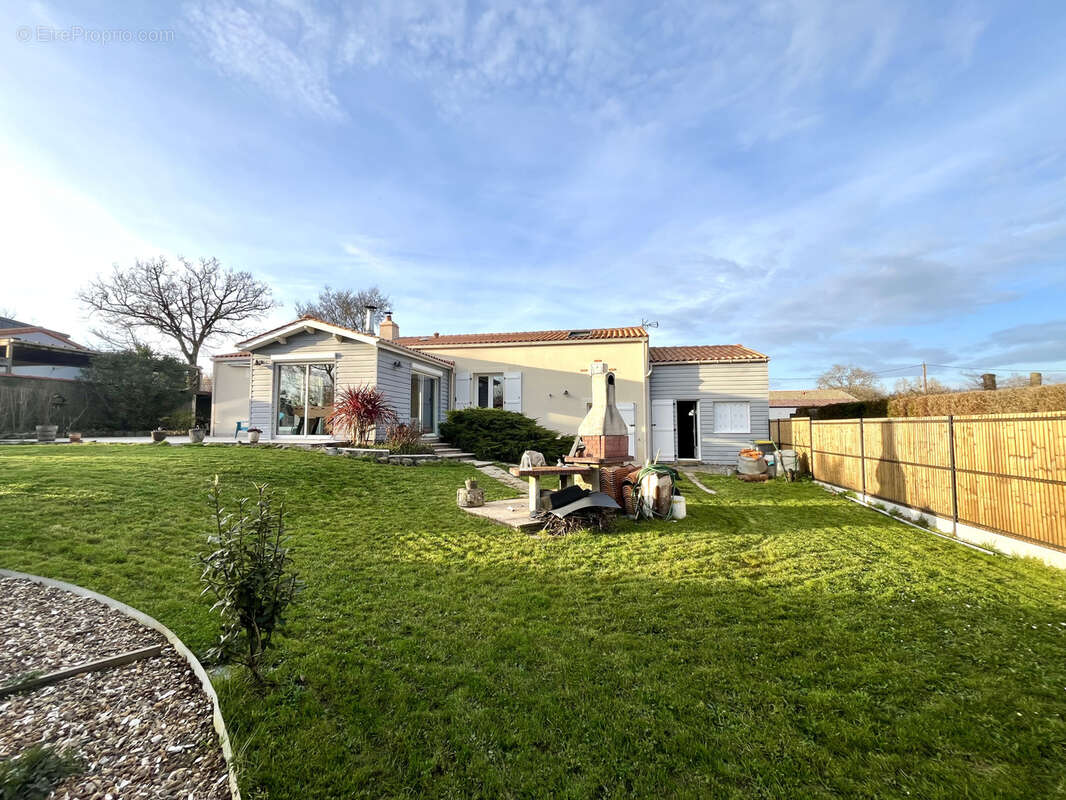 Maison à PONT-SAINT-MARTIN