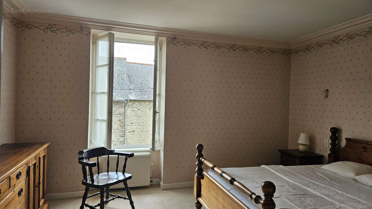 Maison à COESMES