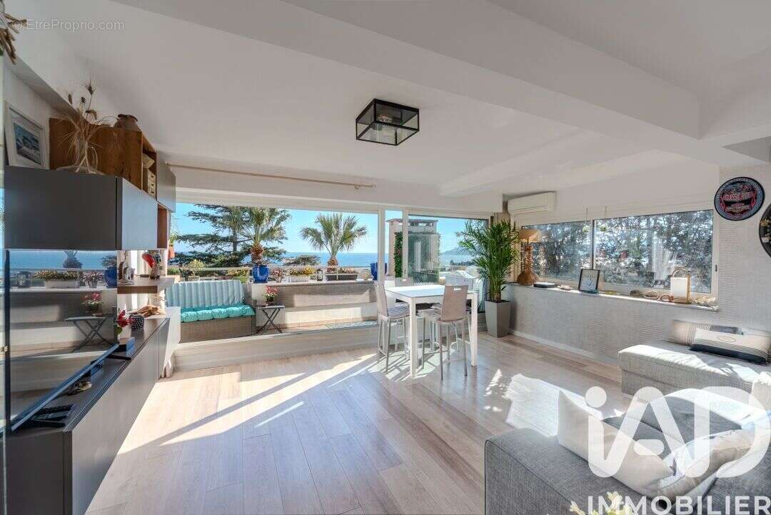 Photo 2 - Appartement à CANNES