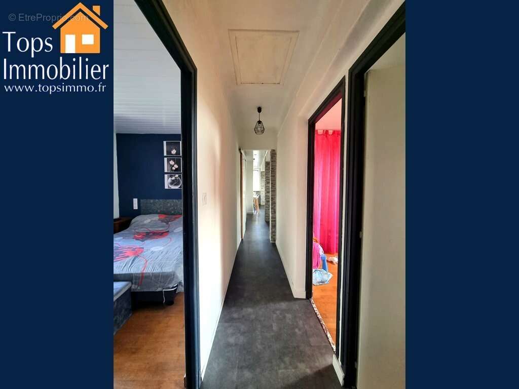 Maison à VAILHOURLES