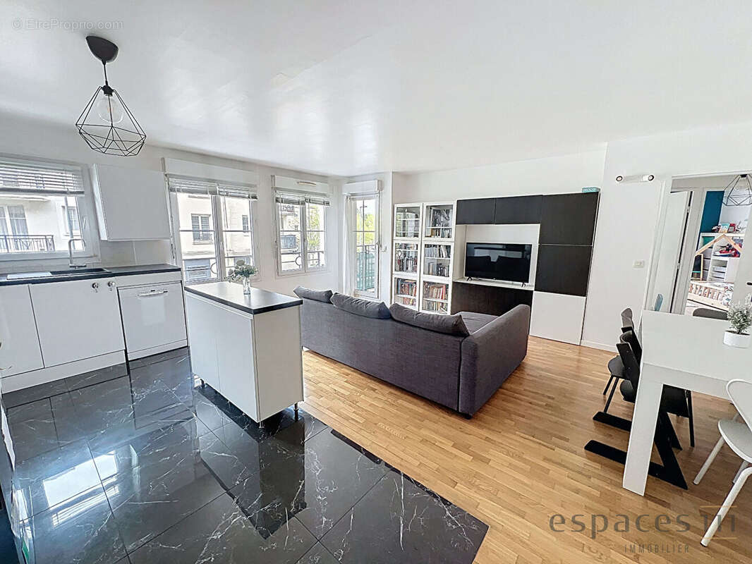 Appartement à MONTIGNY-LE-BRETONNEUX