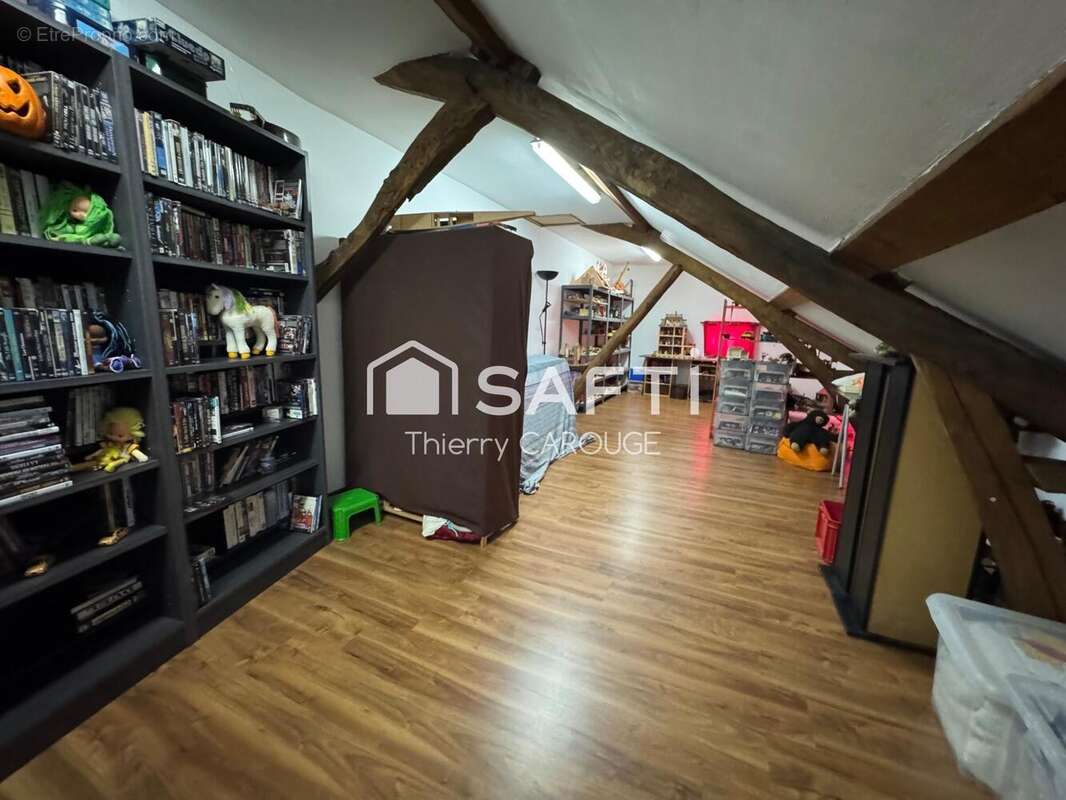 Photo 8 - Maison à NEUILLY-SOUS-CLERMONT