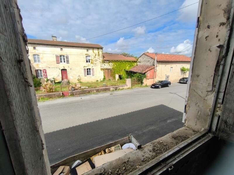 Maison à VERTEUIL-SUR-CHARENTE