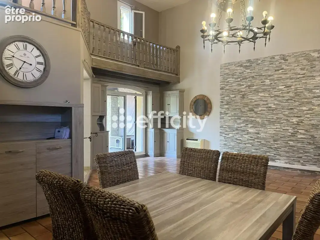 Maison 5 pièces 138 m² à vendre à Cabannes (13440) - photo 10