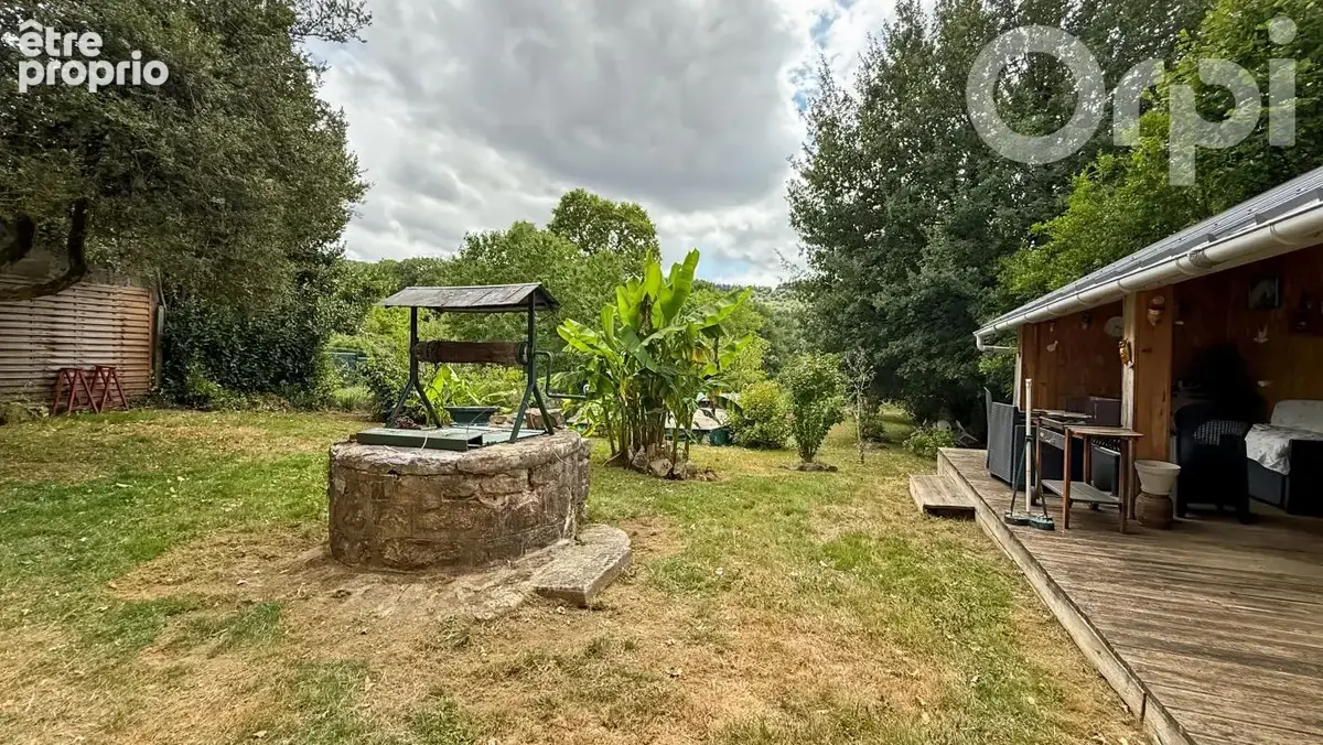 Charmante maison en pierres - Centre Saint Sulpice Laurière - photo 5