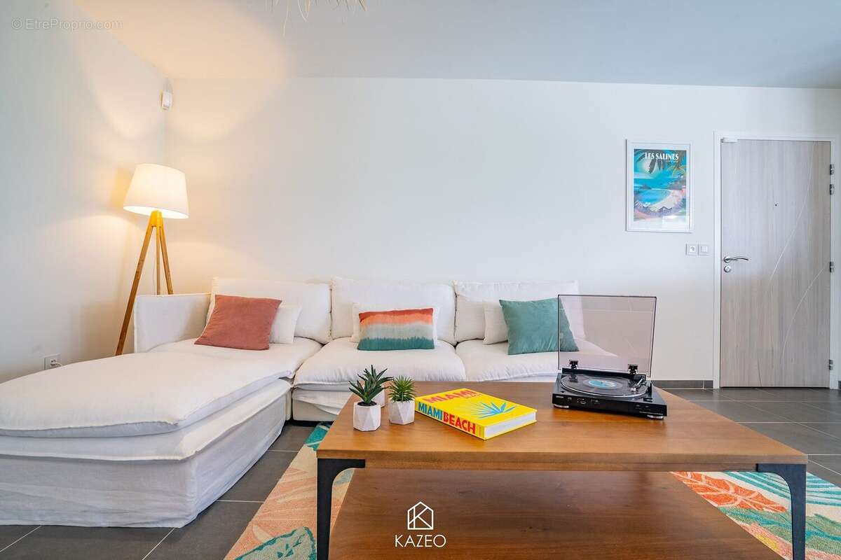 Appartement 66 m² à Fort-De-France  - photo 4