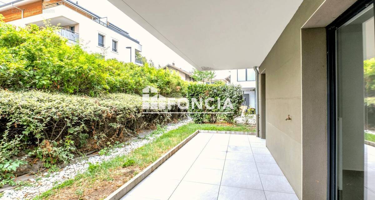 Appartement à DOUVAINE