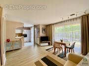 Appartement à CHARBONNIERES-LES-BAINS