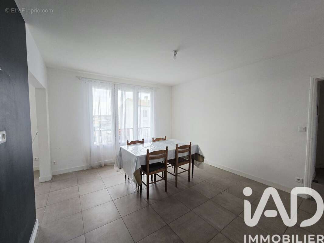 Photo 3 - Appartement à TONNAY-CHARENTE