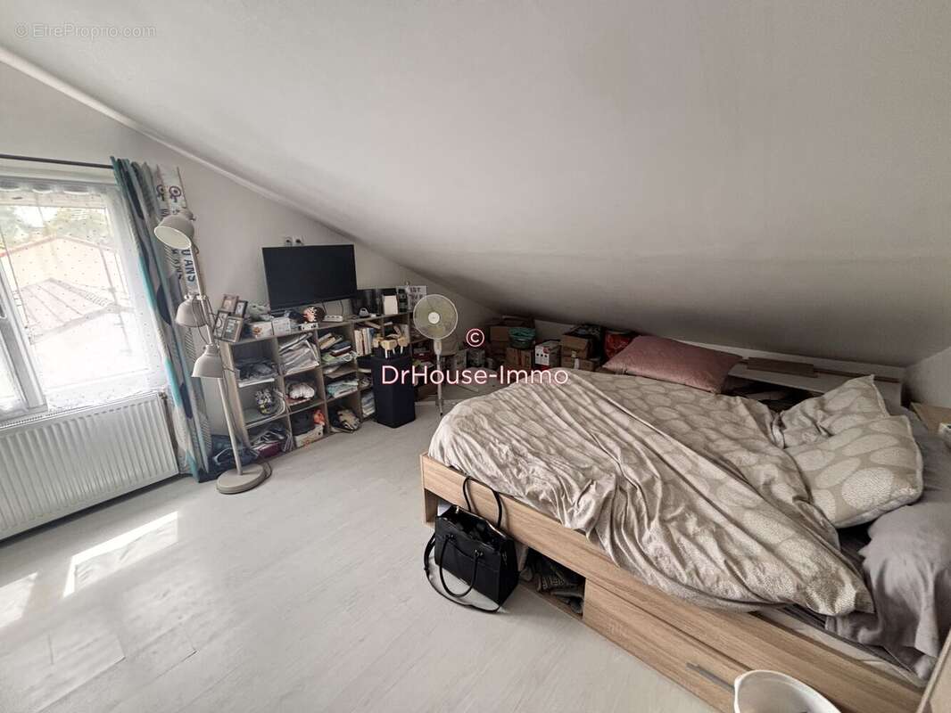 Maison à VOUNEUIL-SOUS-BIARD