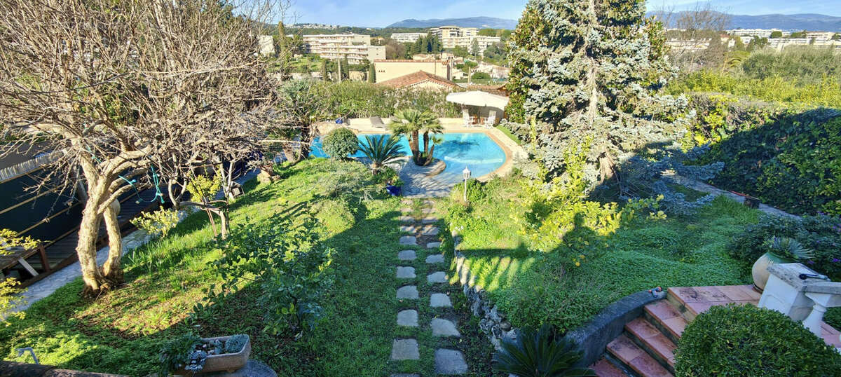 Maison à ANTIBES
