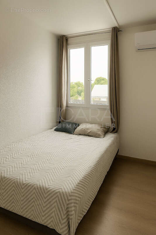 Chambre - Appartement à CAYENNE