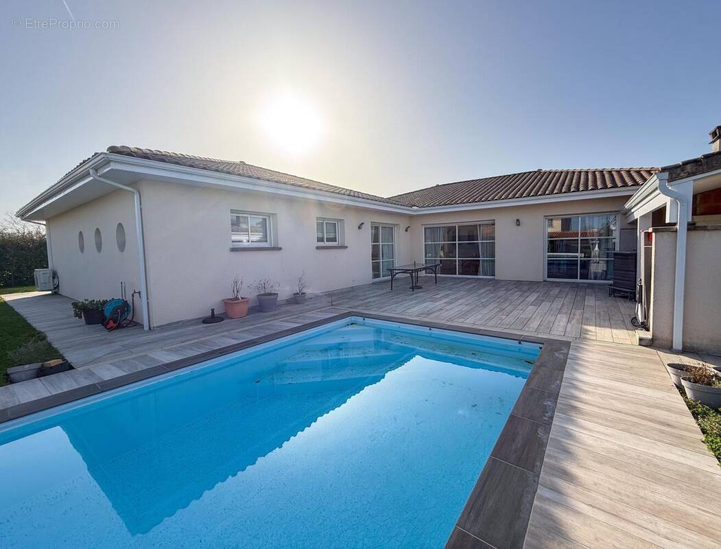 Photo 1 - Maison à SAINT-LOUBES