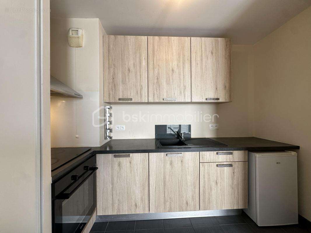 Appartement à FLEURY-MEROGIS