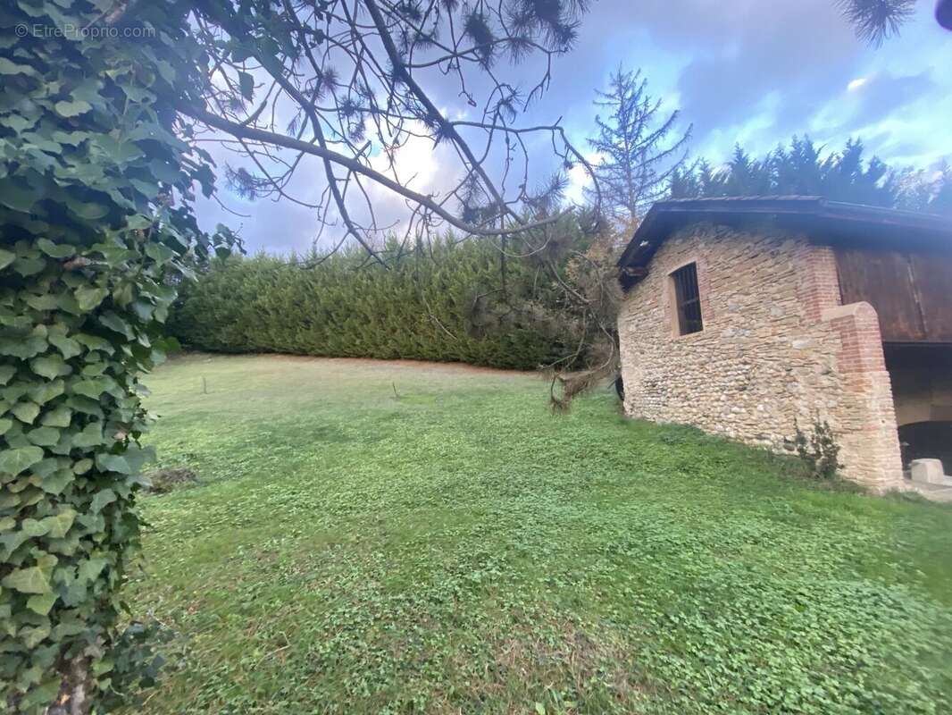 Maison à SAINT-LATTIER