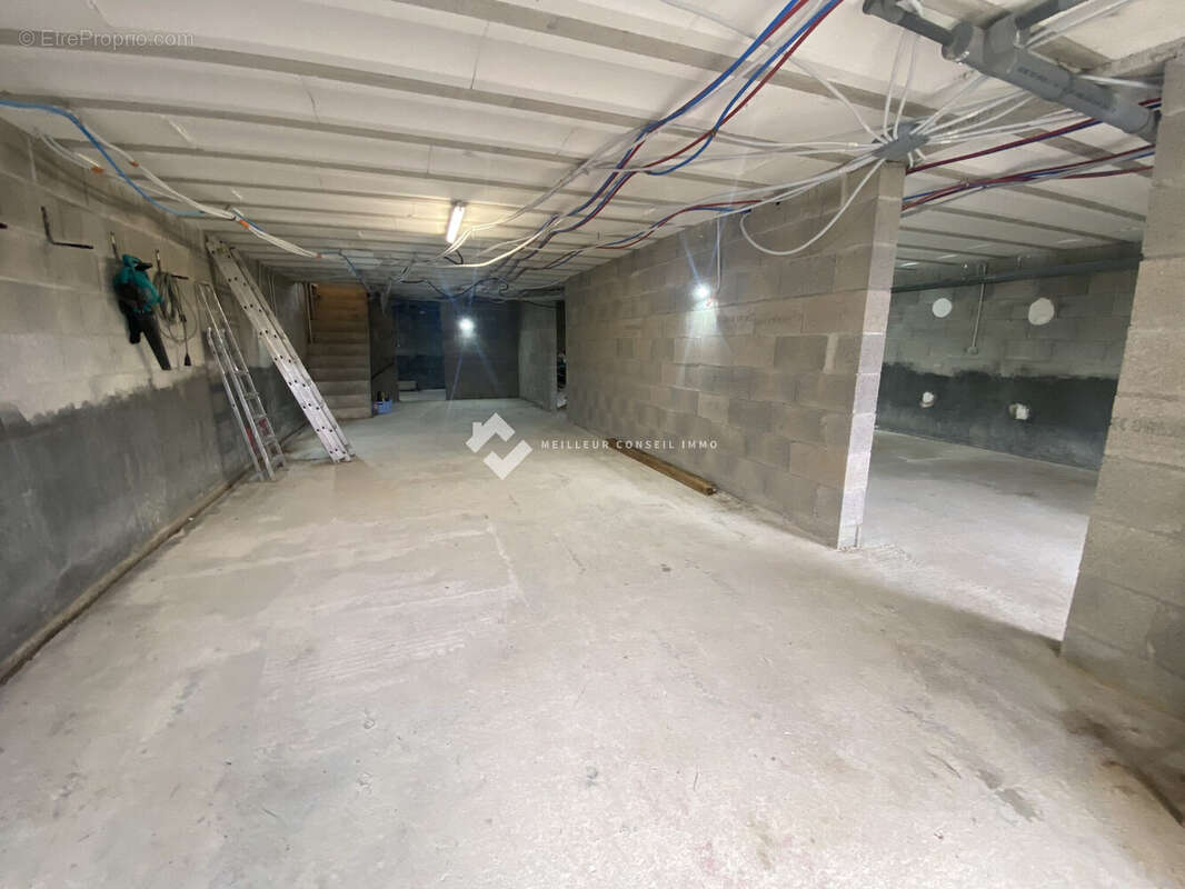 Maison 145 m² à Sevres-Anxaumont  - photo 7