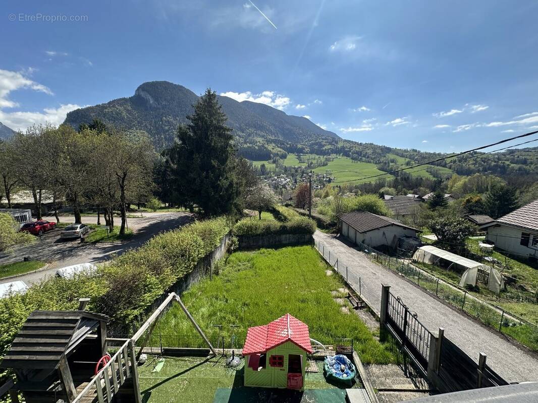 Maison à EVIRES