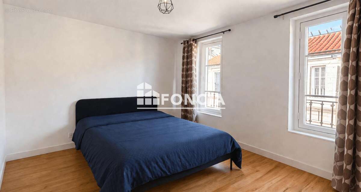 Appartement à MARSEILLE-2E