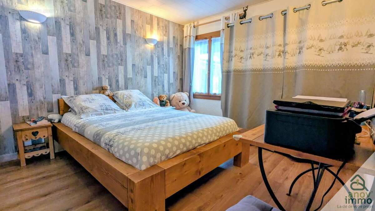 Appartement à MEAUDRE